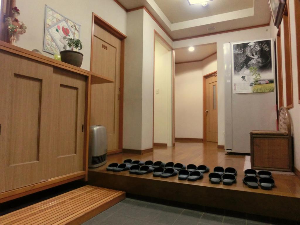Oyado Uemasa Hotel โนซาวะออนเซ็น ภายนอก รูปภาพ