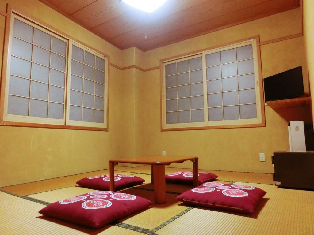 Oyado Uemasa Hotel โนซาวะออนเซ็น ห้อง รูปภาพ